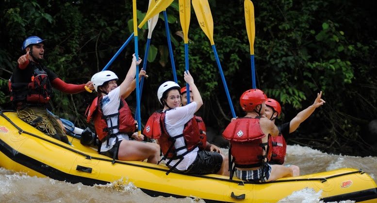 Familienreise Costa Rica - Gründe Costa Rica zu besuchen - Costa Rica mit Kindern - Rafting