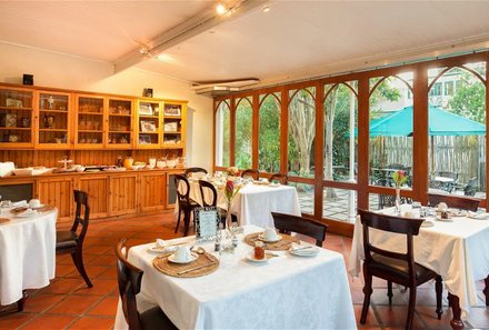 Familienreise Garden Route - Familiensafari zum Bestpreis - Evergreen Lodge - Essbereich