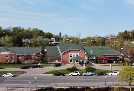 Ostkanada for family - Ostkanada Familienreise mit Kindern - Hotel Energie Shawinigan - Unterkunft Straße