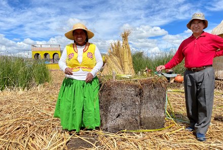 Peru Familienreise - Peru Teens on Tour - Einheimische auf Feld