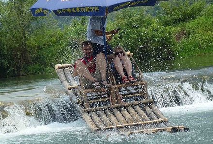 China mit Kindern - China for family - Spaß auf dem Bambusfloß