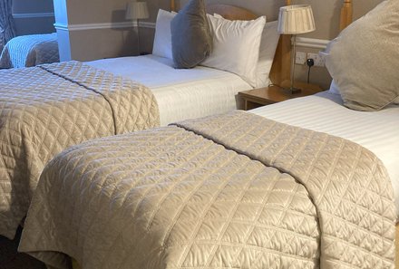 Irland for family - Irland Familienreise - Spanish Point - Bellbridge Hotel - Zimmer mit zwei Betten