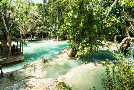 Laos und Vietnam Familienreise - Laos und Vietnam Reise mit Kindern - Natürliche Pools beim Wasserfall