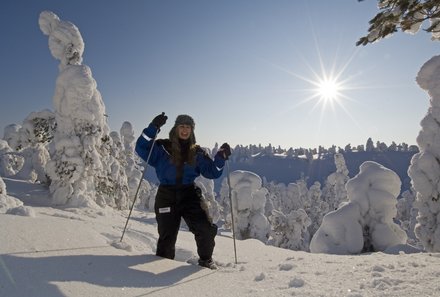 Finnland mit Kindern - Finnland Urlaub Winter mit Kindern - Familienurlaub Finnland - Schneeschuhwanderung