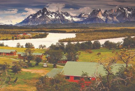 Patagonien Family & Teens - Hotel Pain - Landschaft mit Bergen