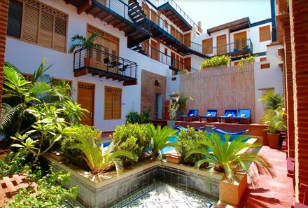Kolumbien Familienreise - Kolumbien Family & Teens - Santa Marta - Hotel Casa Carolina - Außenansicht
