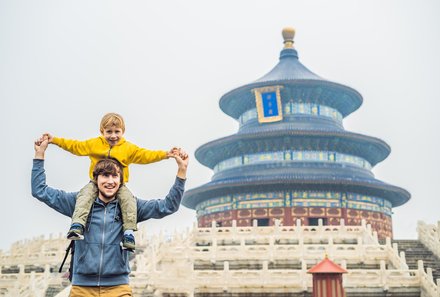 China mit Kindern - China for family - Vater und Sohn am Himmelstempel
