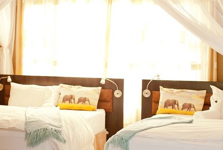 Namibia Familienreise - Namibia Family & Teens - Toshari Lodge Zimmer
