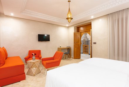 Familienreise Marokko - Marokko for family Deluxe - Riad Atlas Palace - Moderne Möbel
