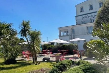 Bretagne Familienreise - Bretagne mit Kindern - Hotel de la Pointe Mousterlin - Gartenanlage