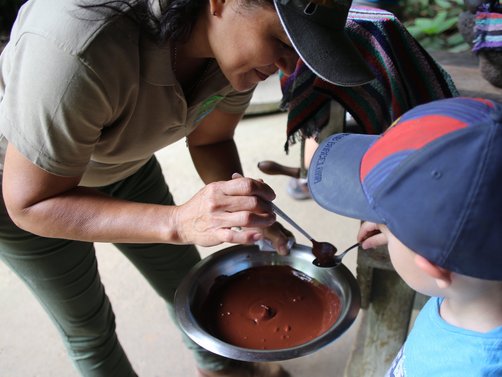 Costa Rica mit Kindern Erfahrungen - Costa Rica mit Kleinkindern - Costa Rica mit Kindern Blog - Schokolade