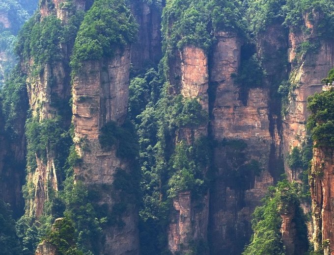 China Familienreise mit Jugendlichen - China Family & Teens - Bailong Aufzug mit Landschaft