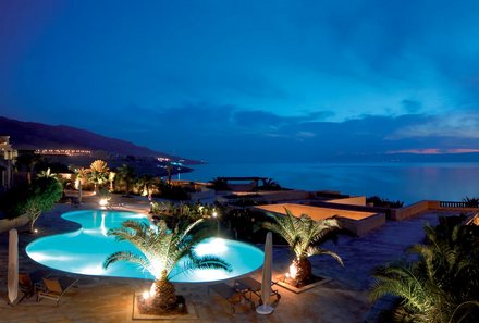 Jordanien for family - Mövenpick Resort & Spa Dead Sea - Außenpool
