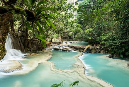 Laos und Vietnam Familienreise - Laos und Vietnam Reise mit Kindern - Wasserbecken Wasserfall