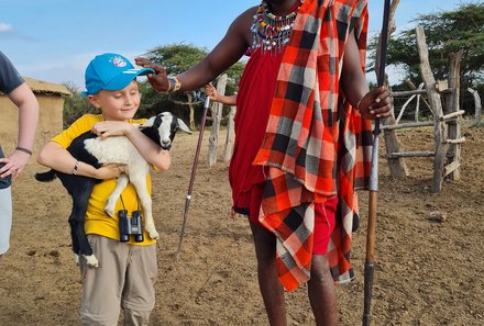 Kenia mit Kindern - Kenia for family - Junge mit Massai 
