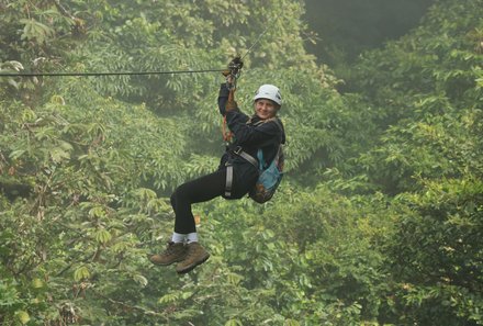 Costa Rica Familienreise - Costa Rica Family & Teens - Fabienne Cselovszki beim Ziplining