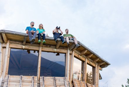 Rumänien Family & Teens - Comisu - Wildnishütte mit Gruppe
