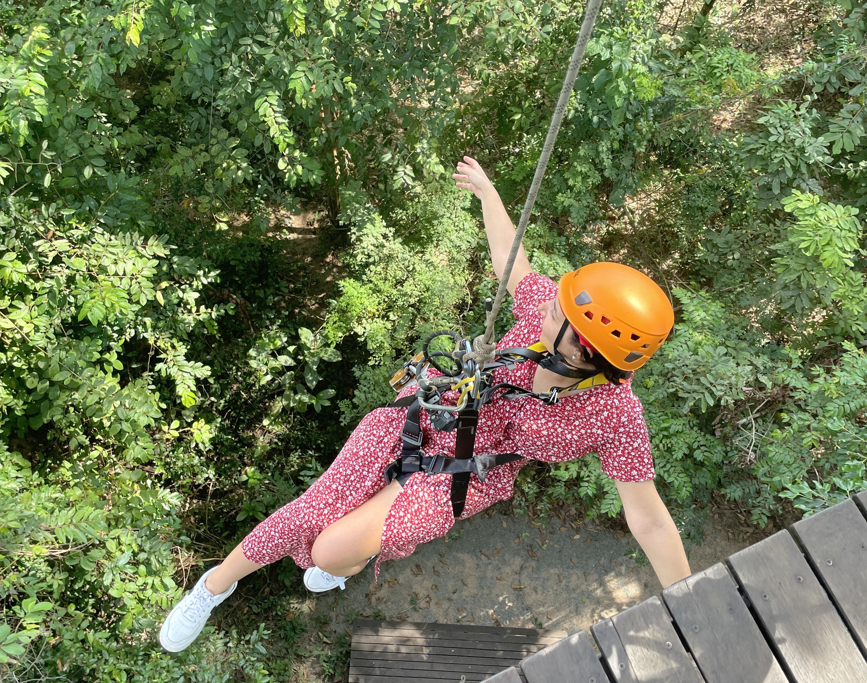Action Urlaub mit Jugendlichen - Reiseziele Bucketlist für Fernreisen mit Jugendlichen - Vietnam & Kambodscha Ziplining