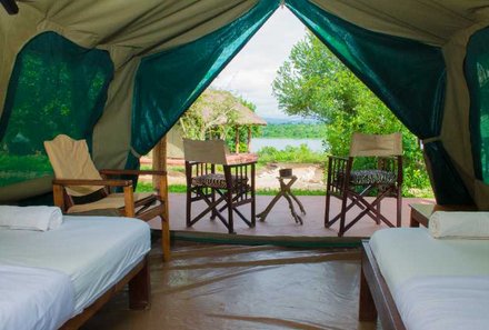 Uganda Familienreise - Uganda Family & Teens - Queen Elizabeth The Bush Lodge - Zelt Innen