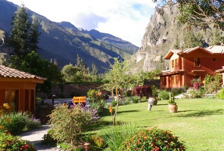Peru Family & Teens - Familienreise Peru mit Teens - Hotel Pakaritampu Ollantaytambo - Gartenanlage