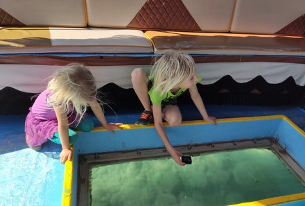Reisebericht Jordanien Rundreise mit Kindern - Aqaba mit Kindern - Fahrt mit dem Glasbodenboot