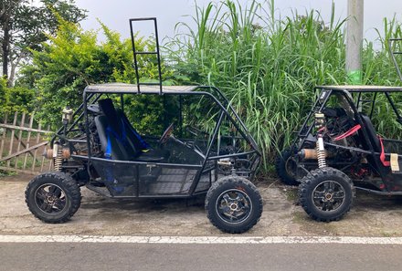 Bali for family deluxe - Familienreise Bali mit Kindern - Quads am Straßenrand