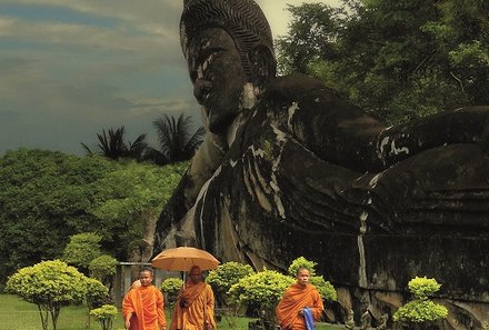 Familienurlaub Vietnam & Laos - Vietnam & Laos for family individuell - großer Buddha im Park