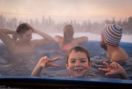 Schweden for family Winter - Husky Farm - Hot Pot mit Kindern