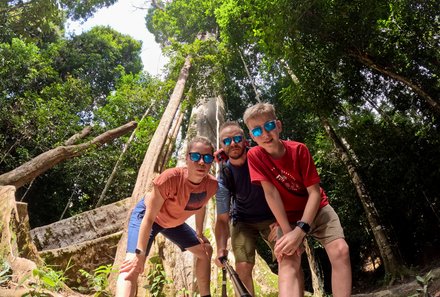 Familienreise Malaysia - Malaysia & Borneo Family & Teens - Taman Negara Nationalpark - Familie im Regenwald
