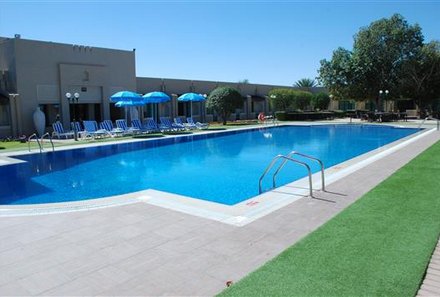 Oman Familienreise - Golden Tulip Pool