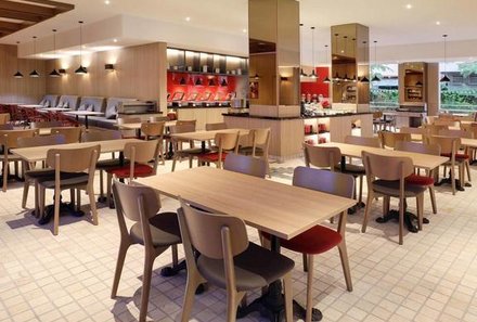 Malaysia mit Teenagern - ibis Melaka Hotel - Essensbereich