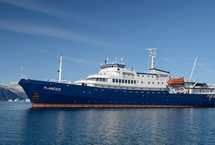 Familienreise Arktis - Arktis Reise mit Jugendlichen - MS Plancius - Expeditionsschiff Arktis
