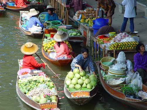 Thailand Rundreise mit Kindern - Familienreise durch den Süden Thailands - Schwimmender Markt