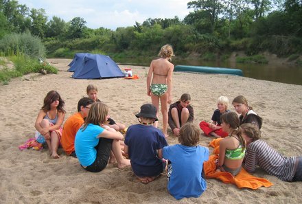 Familienreise Frankreich - Frankreich for family - Gruppe am Strand