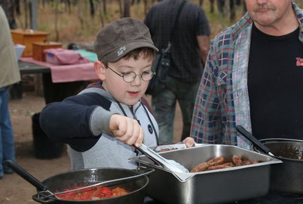 Australien for family - Australien Familienreise - Kind Bush Breakfast