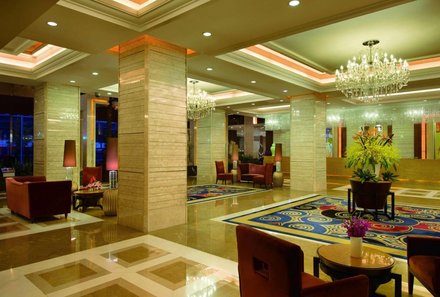 China Familienreise - China mit Jugendlichen - Tianfu Sunshine Hotel - Empfangshalle