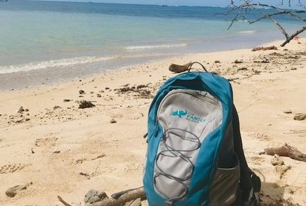 Costa Rica Familienreise - Costa Rica individuell - For Family Reisen Rucksack im Sand 