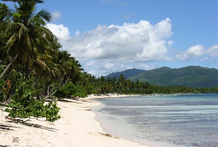 Dominikanische Republik mit Kindern - Dom Rep Familienreise - Samana - Strand von Las Galeras