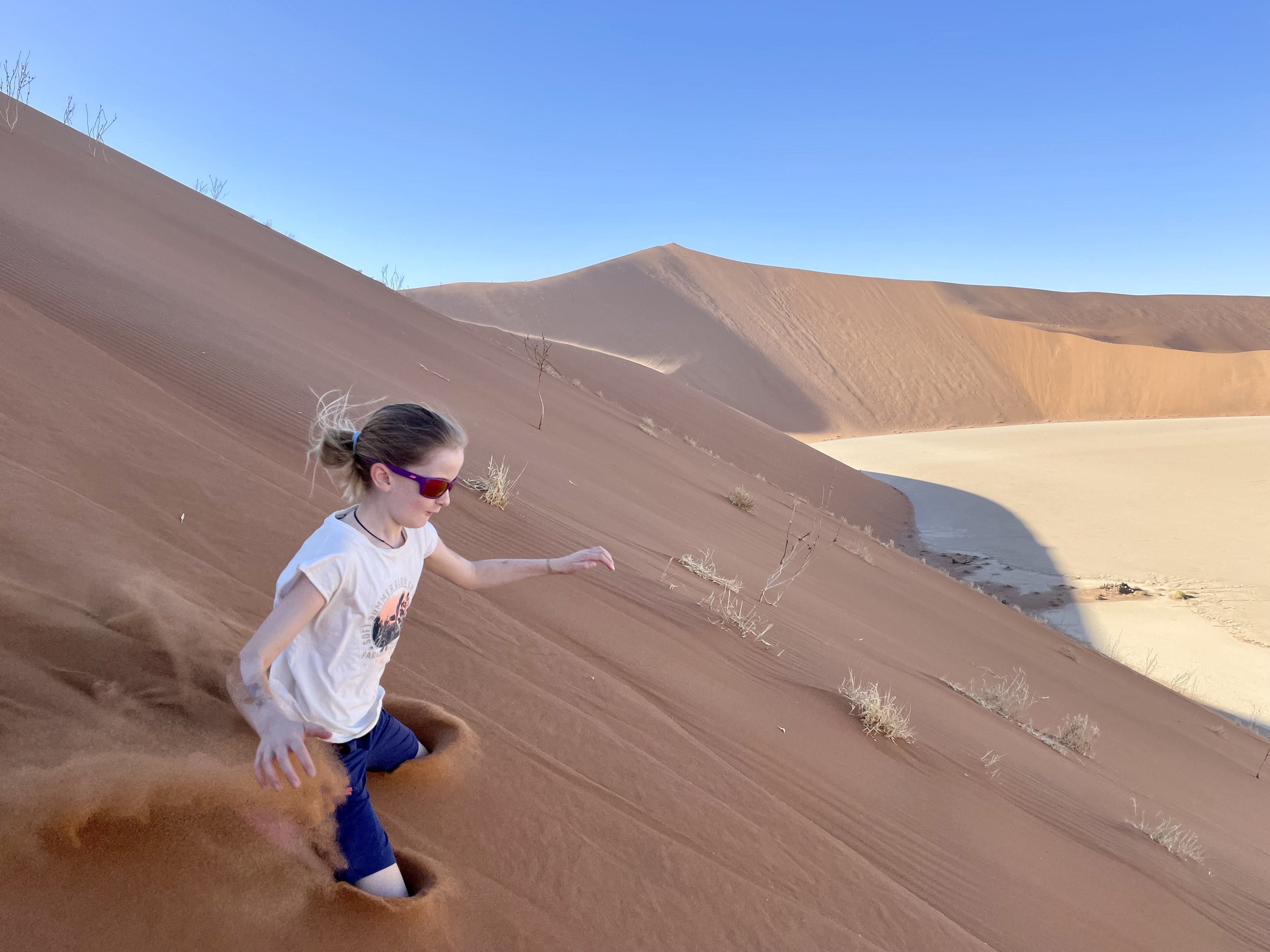 Namibia Selbstfahrerreise mit Kindern - Namibia Dachzelt Erfahrungen mit Kindern - Deadvlei Dünen
