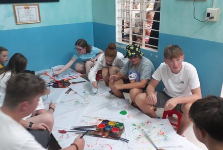 Vietnam Familienreise - Vietnam for family Summer - Kinder basteln Drachen
