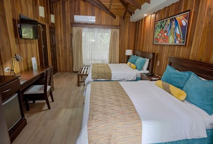 Costa Rica Family & Teens - Costa Rica mit Kindern - Lomas del Volcan Hotel Bungalow mit Doppelbetten