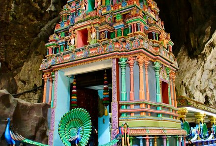 Malaysia mit Kindern - Malaysia Urlaub mit Kindern - Malaysia Rundreise mit Kindern - Kuala Lumpur - Hindu-Tempel in den Batu-Höhlen