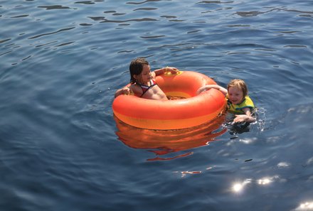 Deutschland Segelreise Ostsee - Deutschland for family - Plantschen im Meer