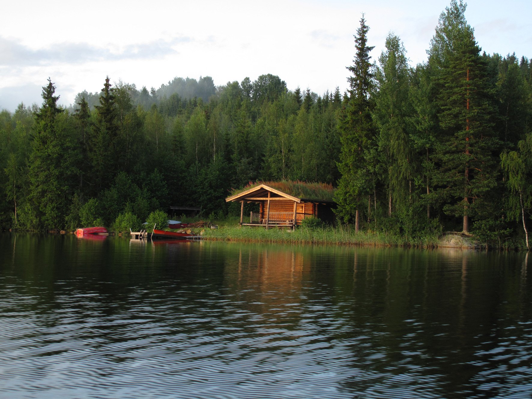 Abenteuerurlaub mit Kindern - Geheimtipp Urlaub mit Kindern - Blockhaus am See in Schweden