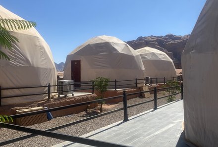 Jordanien Rundreise mit Kindern - Jordanien for family - Wadi Rum Captains Camp - Außen