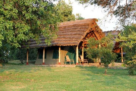 Uganda Familienreise - Uganda Family & Teens - Fort Murchison Lodge - Zelt von außen