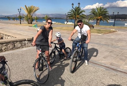 Familie Albrecht auf Reisen - Nadja Albrecht in Griechenland - Fahrradtour