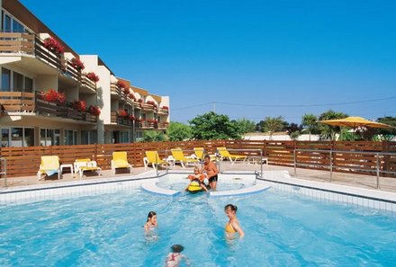 Bretagne Familienreise - Bretagne mit Kindern - Pool