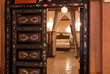 Familienreise Marokko - Marokko for family Deluxe - Ouarzazate Oz Palace - Tür zum Zimmer