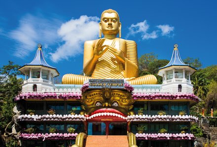 Sri Lanka mit Jugendlichen - Sri Lanka Family & Teens - goldene Statue